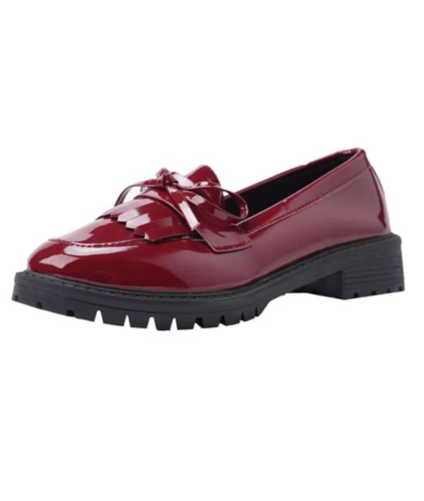 mocassins à talons vernis