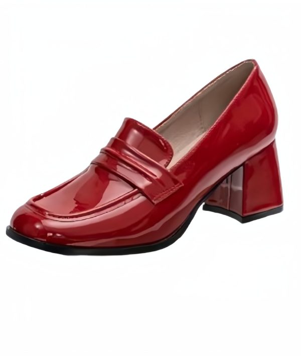 mocassins à talons en cuir vernis